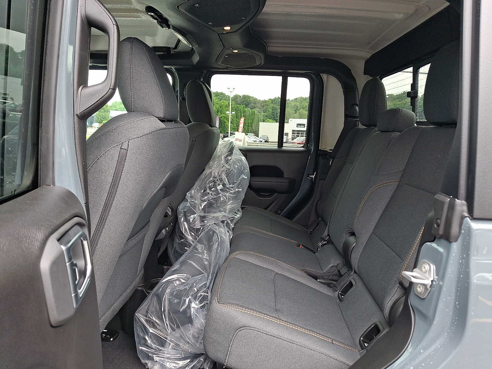 New 2026 Jeep Gladiator Sport AWD/4WD image 6