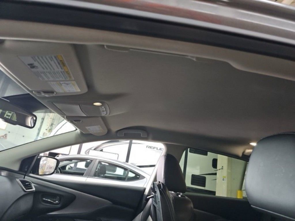 Used 2024 Nissan Murano SV image 14