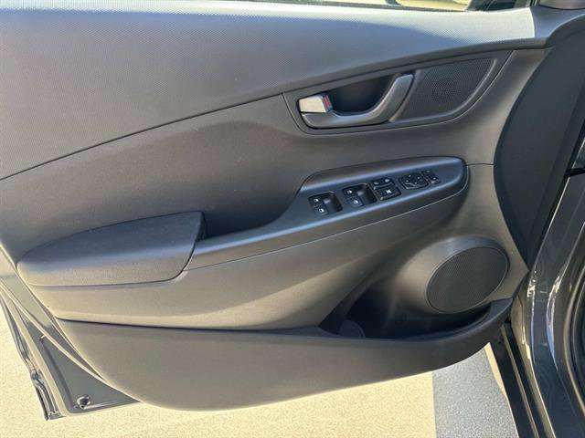 Used 2023 Hyundai Kona SEL FWD image 13