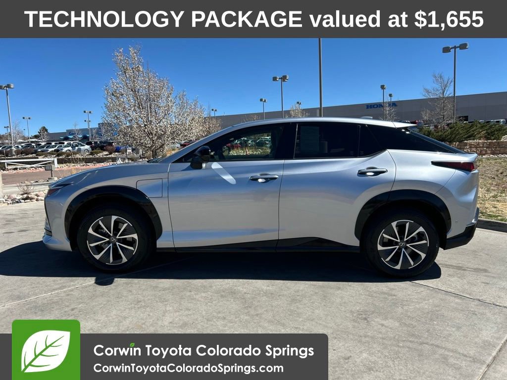 Used 2025 Lexus RZ 450e w/ Technology Package image 5