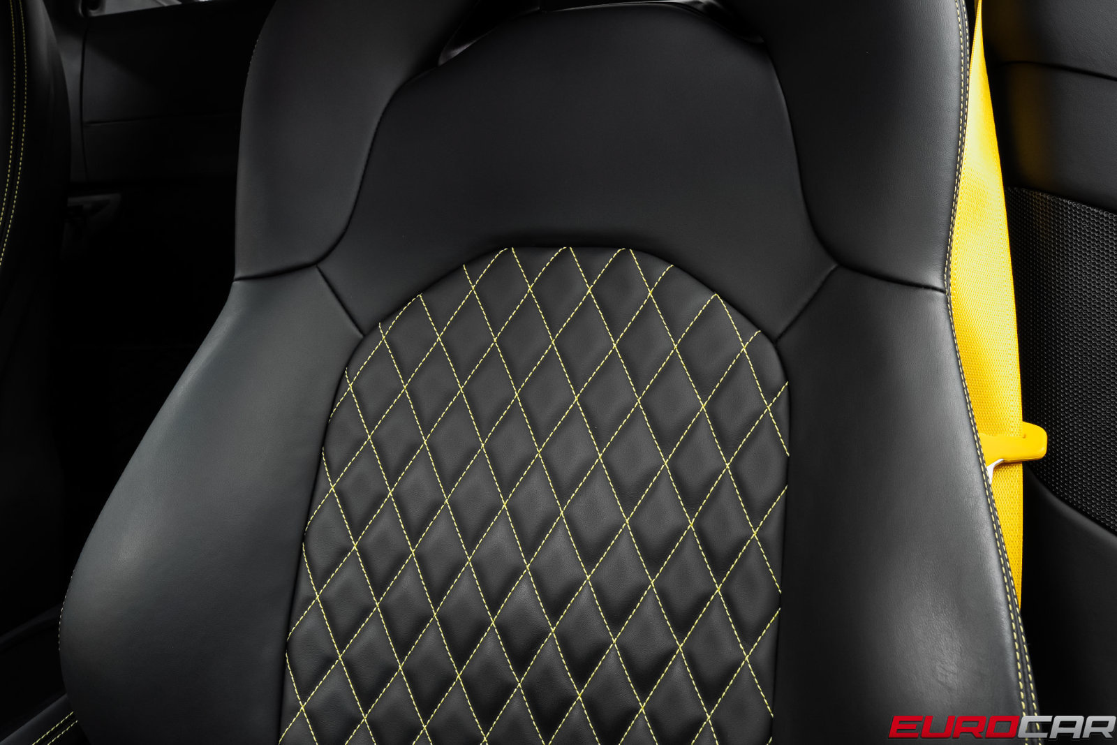 Used 2021 Ferrari F8 Tributo RWD image 47