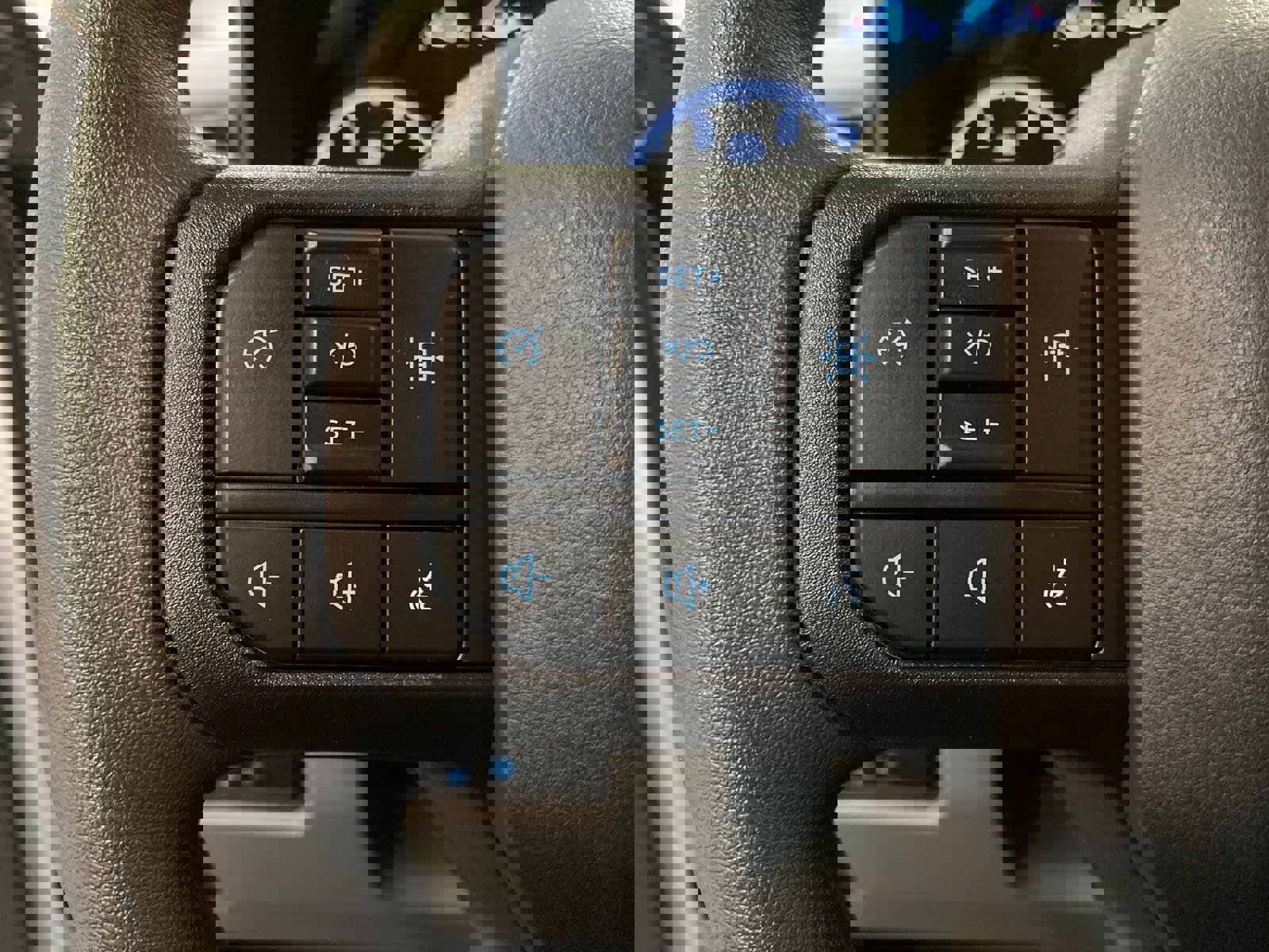 New 2024 Ford F550 4x4 Regular Cab Super Duty image 21