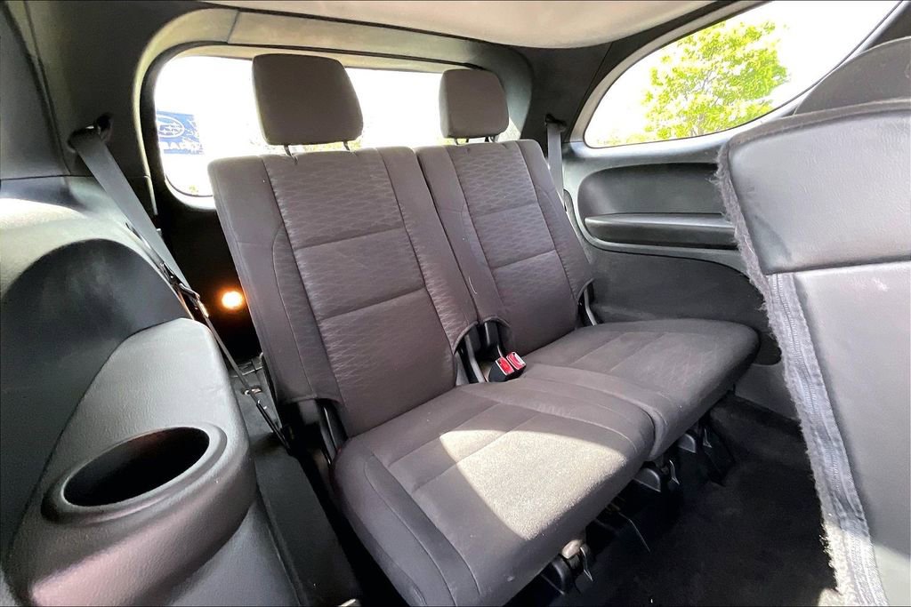 Used 2018 Dodge Durango SXT w/ 3rd Row Seating Group RWD image 31