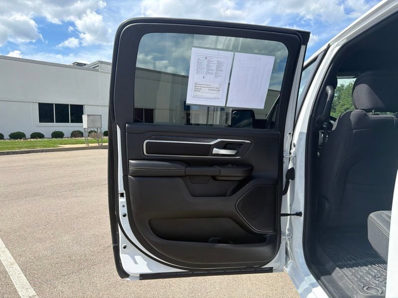 Used 2023 RAM 1500 Big Horn AWD/4WD image 10