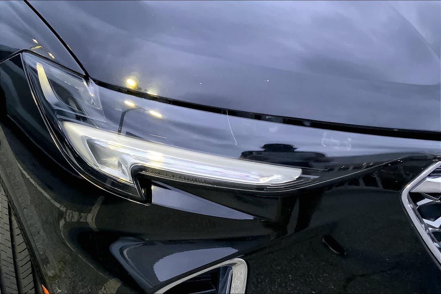 Used 2022 Buick Envision Avenir w/ Technology Package II FWD image 50