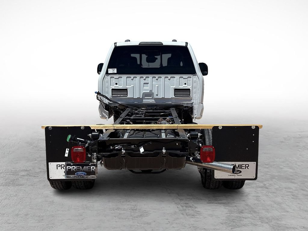 New 2026 Ford F550 4x4 Crew Cab Super Duty image 9