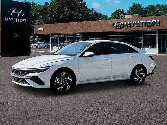 New 2025 Hyundai Elantra Limited FWD image 4