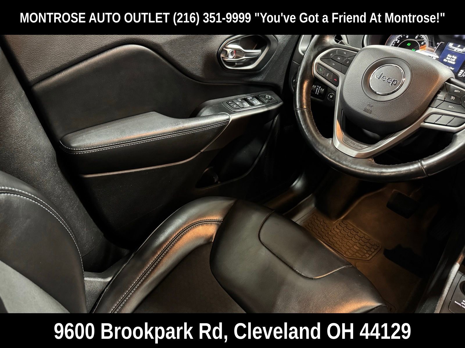 Used 2019 Jeep Cherokee Latitude Plus w/ Comfort/Convenience Group image 42