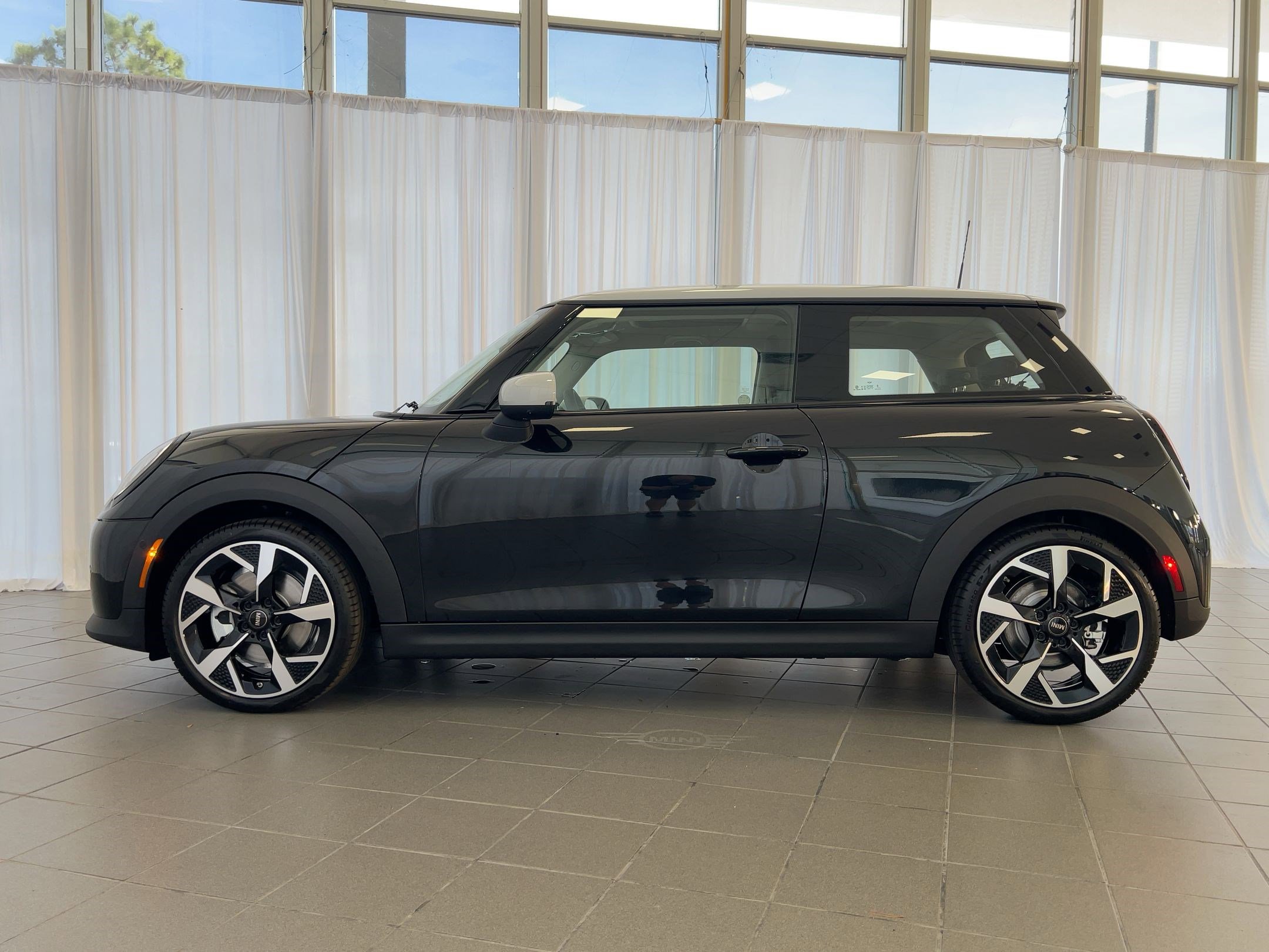New 2026 MINI Cooper 2-Door Hardtop FWD image 2