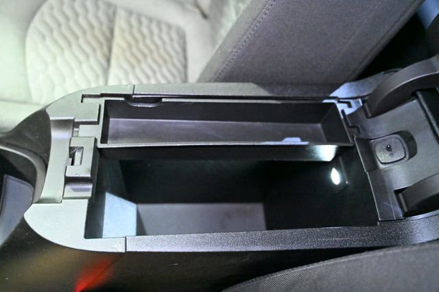 Used 2020 Chevrolet Equinox LT image 23