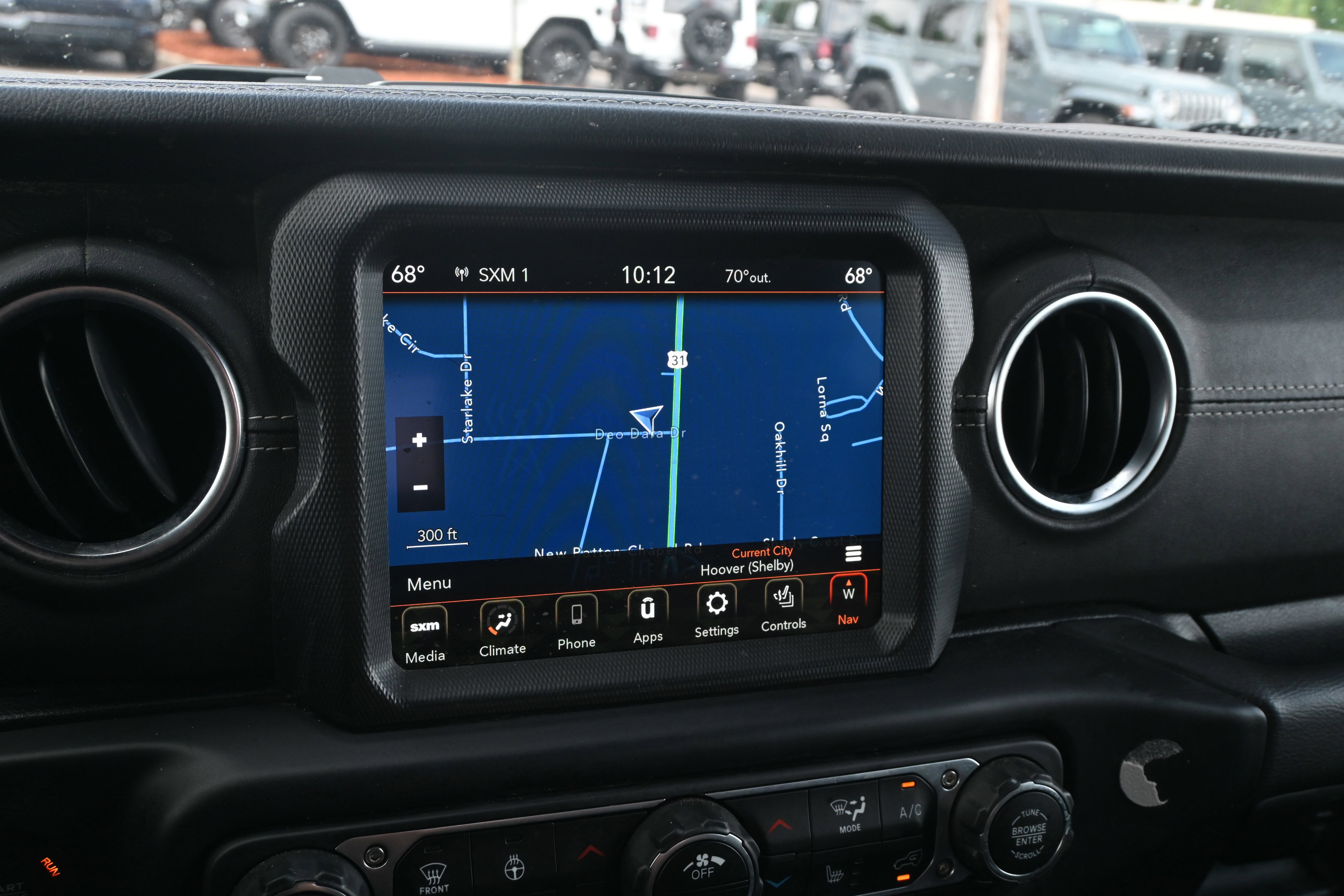 Used 2023 Jeep Wrangler Unlimited Sahara w/ Cold Weather Group AWD/4WD image 23
