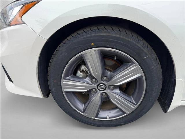 Used 2022 Nissan Altima 2.5 SV w/ SV Premium Package FWD image 28