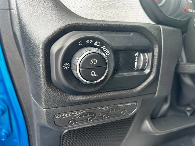 Used 2025 Jeep Gladiator Sport AWD/4WD image 15