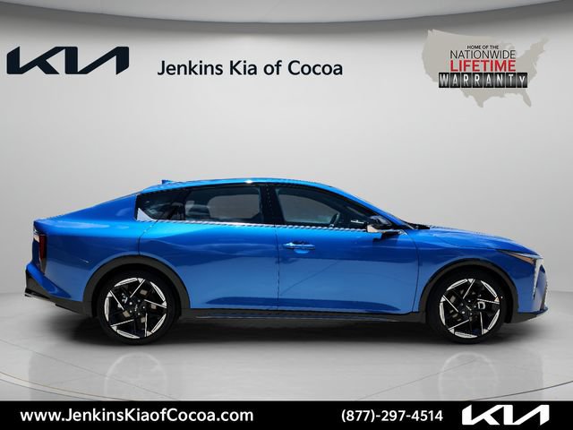 New 2026 Kia K4 GT-Line w/ GT-Line Premium Package FWD image 3