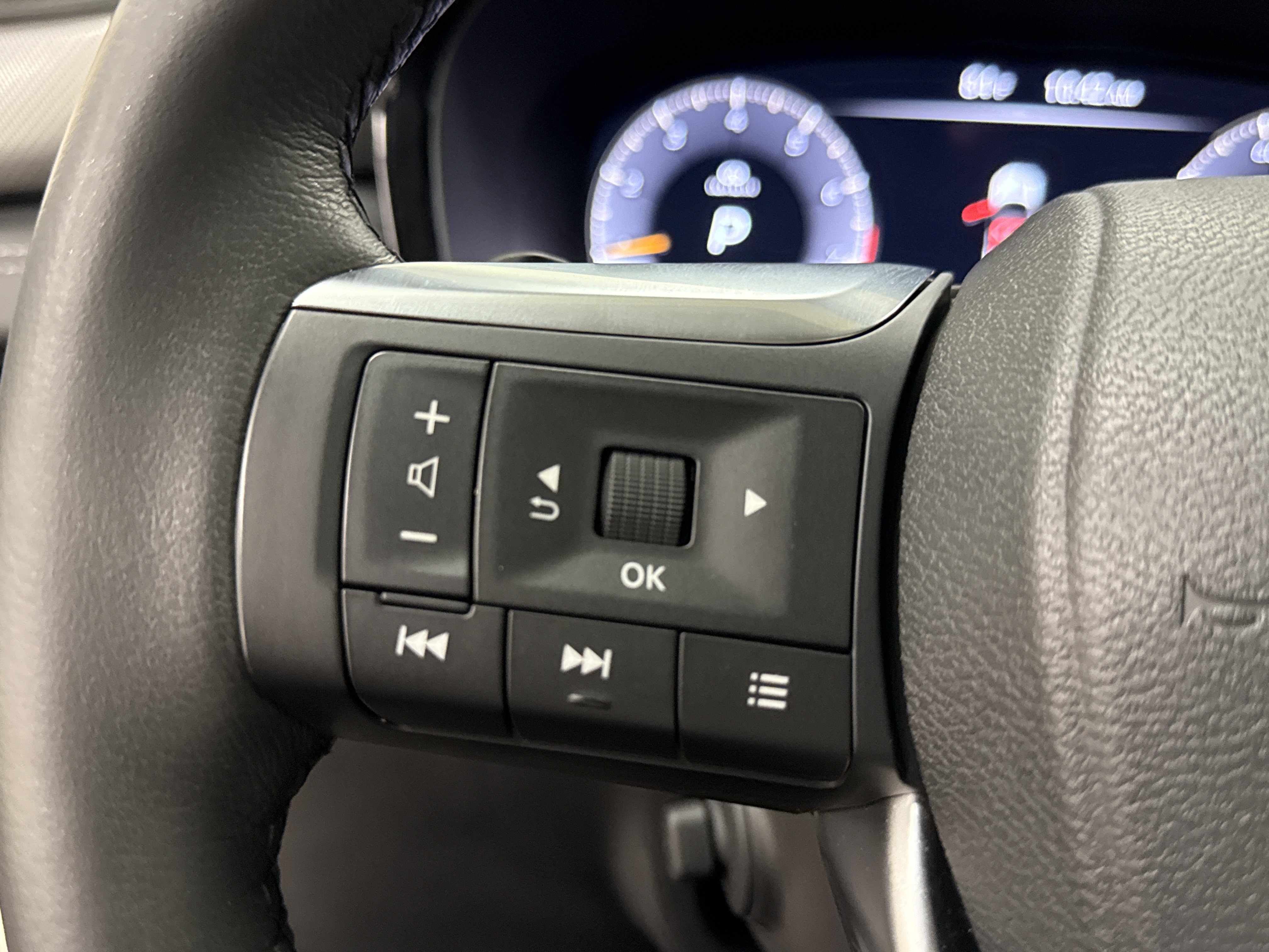 Used 2022 INFINITI QX60 Luxe w/ Cargo Package FWD image 19
