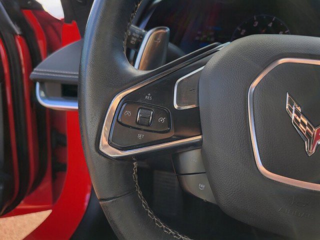 Used 2021 Chevrolet Corvette Stingray Convertible w/ Z51 Performance Package image 17