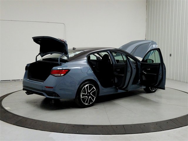 New 2025 Nissan Sentra SR image 15