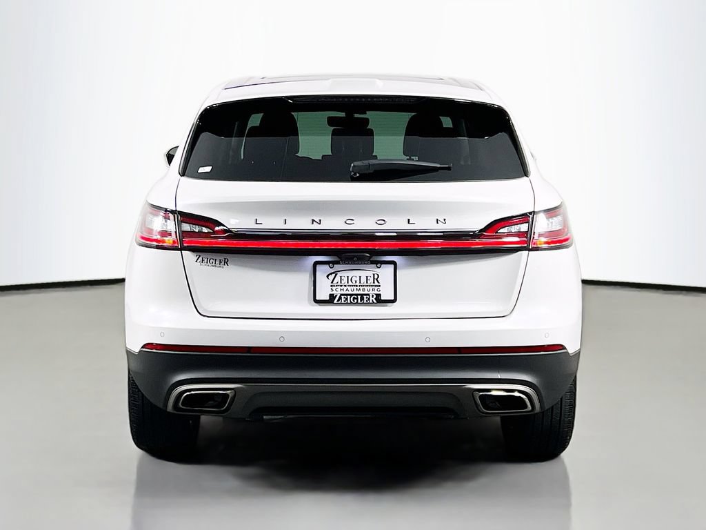 Used 2022 Lincoln Nautilus Reserve w/ Luxury Package AWD/4WD image 6