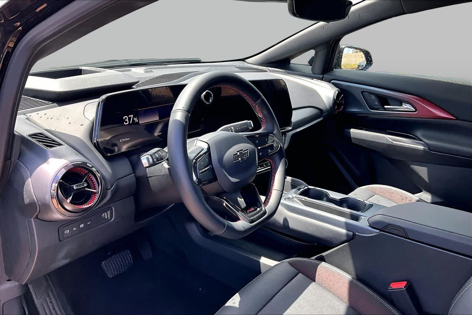 Used 2025 Chevrolet Equinox EV RS w/ Convenience Package II FWD image 16