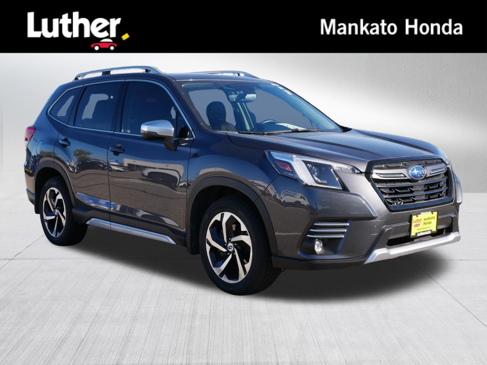 Used 2023 Subaru Forester Touring AWD/4WD image 1