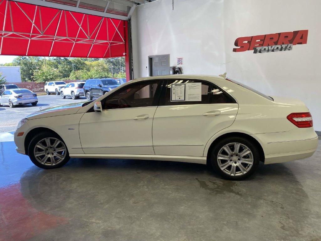 Used 2012 Mercedes-Benz E 350 4MATIC Sedan image 7