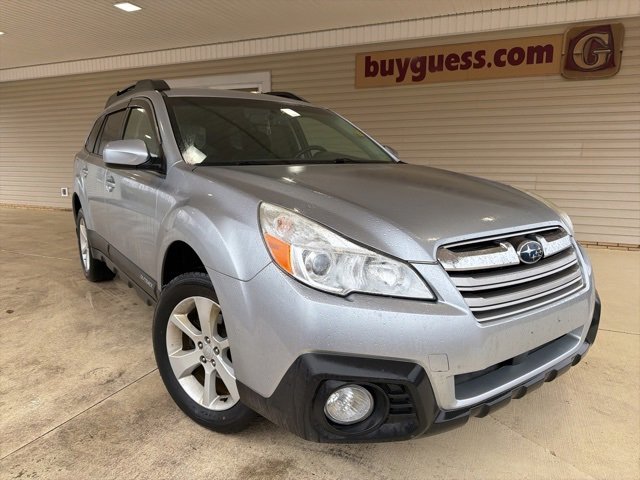 Used 2013 Subaru Outback 2.5i Premium w/ Popular Pkg 1B image 2