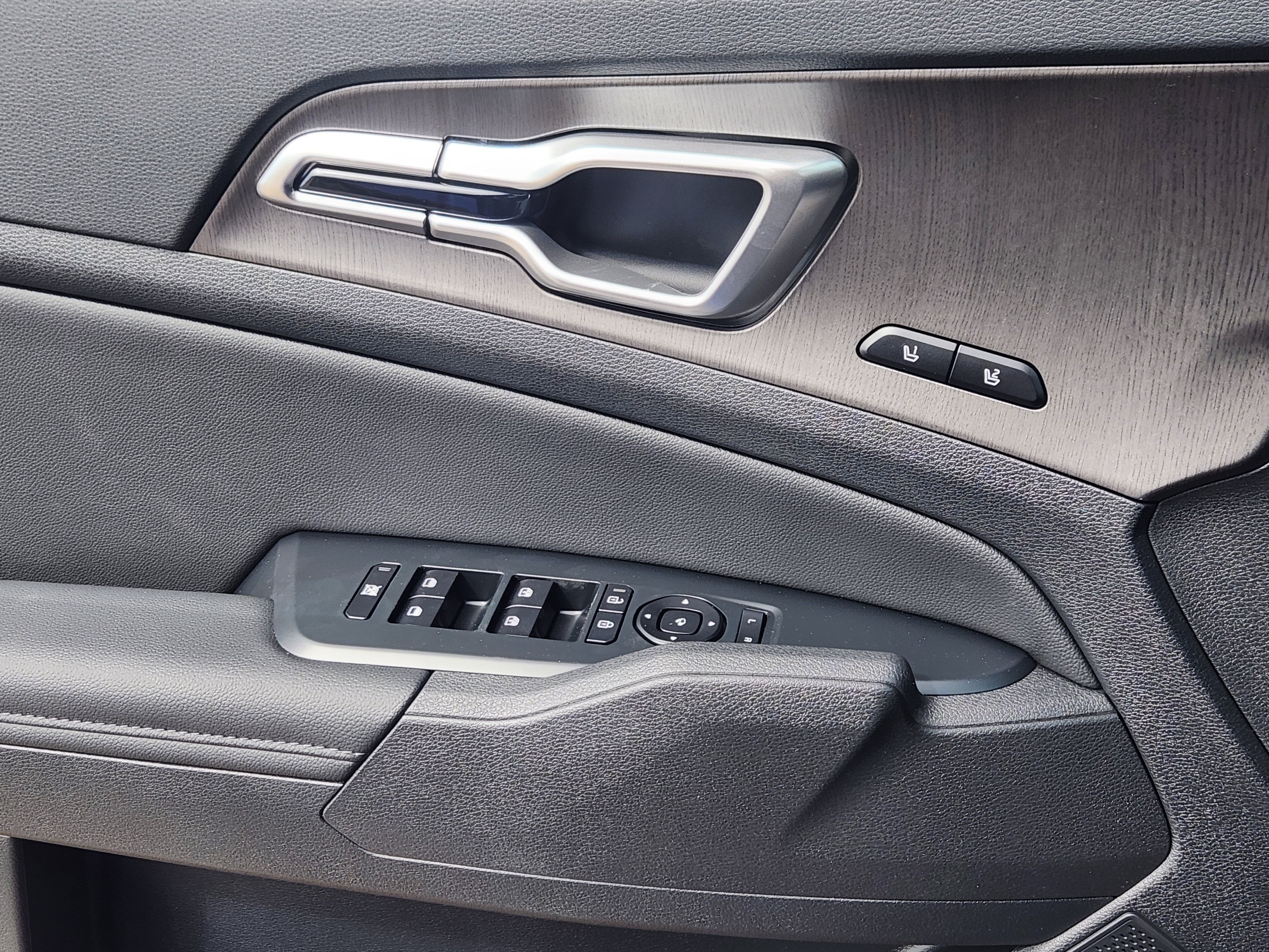 New 2026 Kia Sportage X-Line w/ X-Line Technology Package AWD/4WD image 6