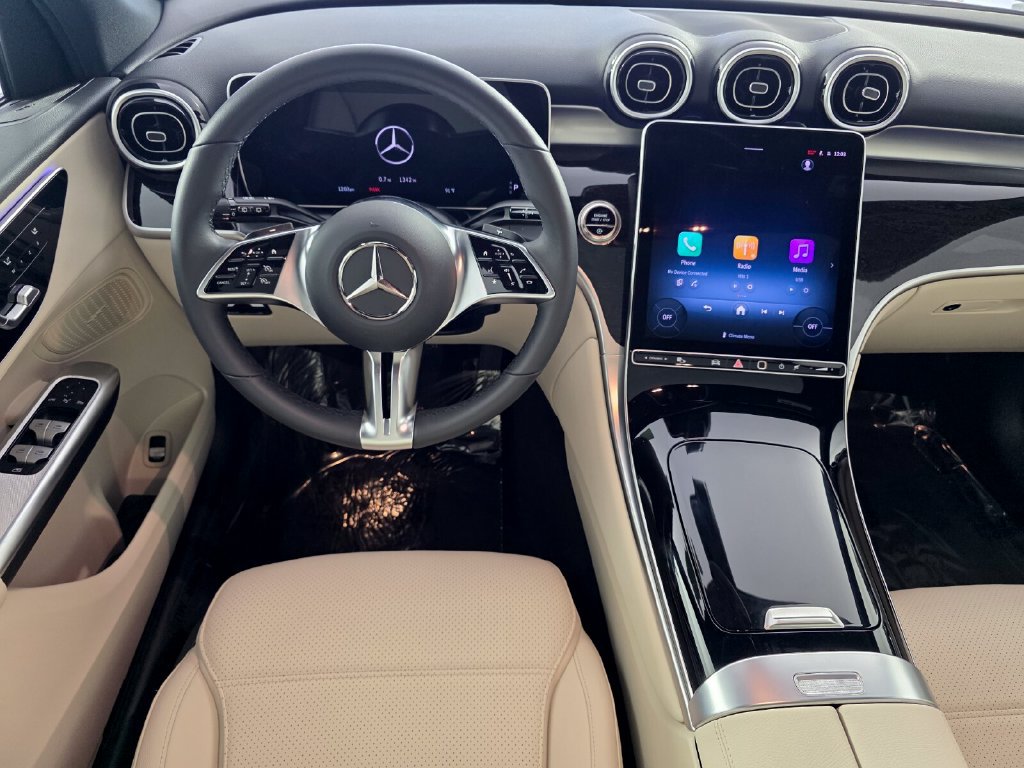Certified 2026 Mercedes-Benz GLC 300 image 13