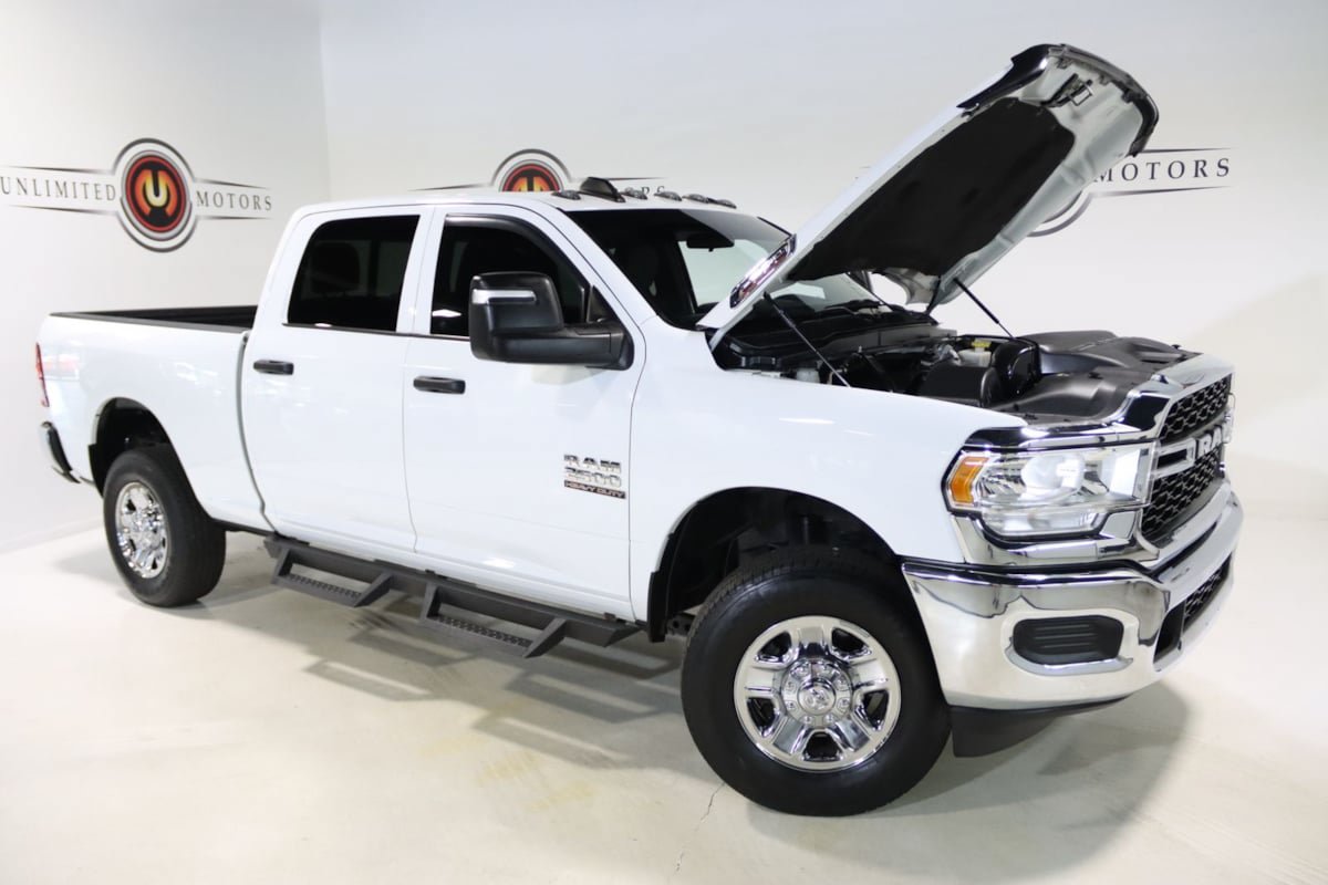 Used 2024 RAM 2500 Tradesman w/ Chrome Appearance Group AWD/4WD image 31