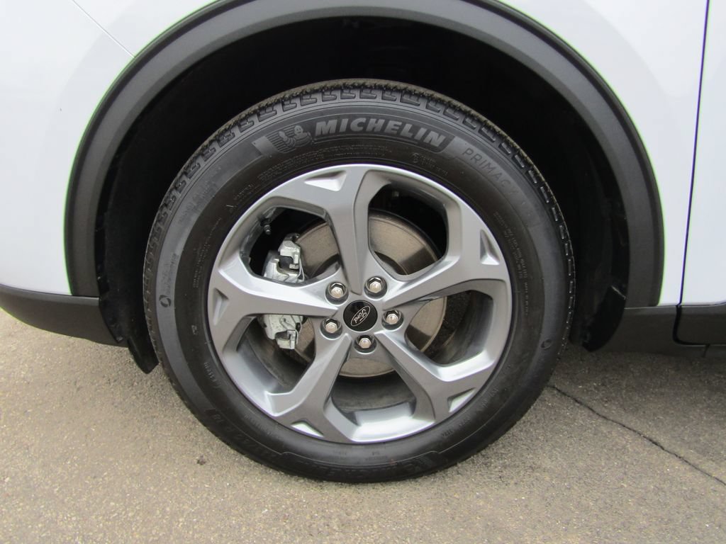 Used 2025 Ford Escape ST-Line Select w/ Tech Pack #1 AWD/4WD image 9