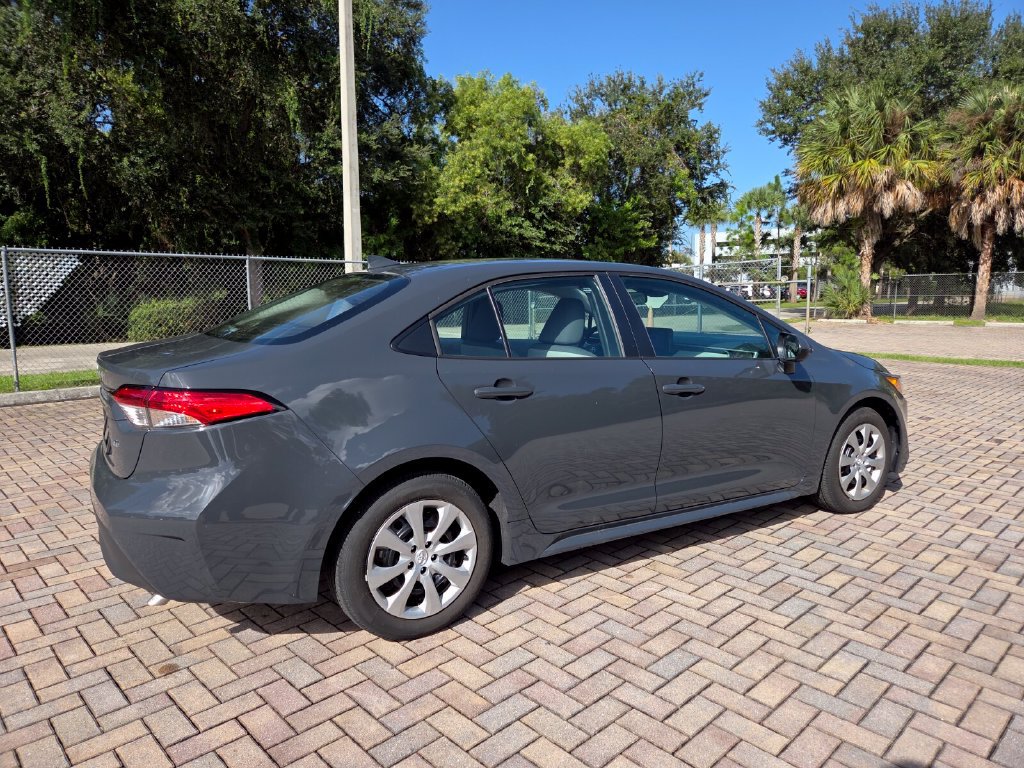 Certified 2025 Toyota Corolla LE w/ Convenience Package FWD image 11