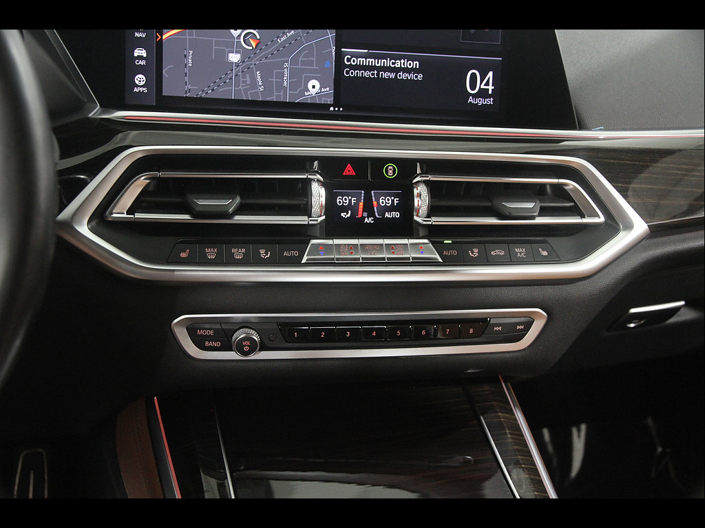Used 2019 BMW X5 xDrive40i w/ M Sport Package AWD/4WD image 14