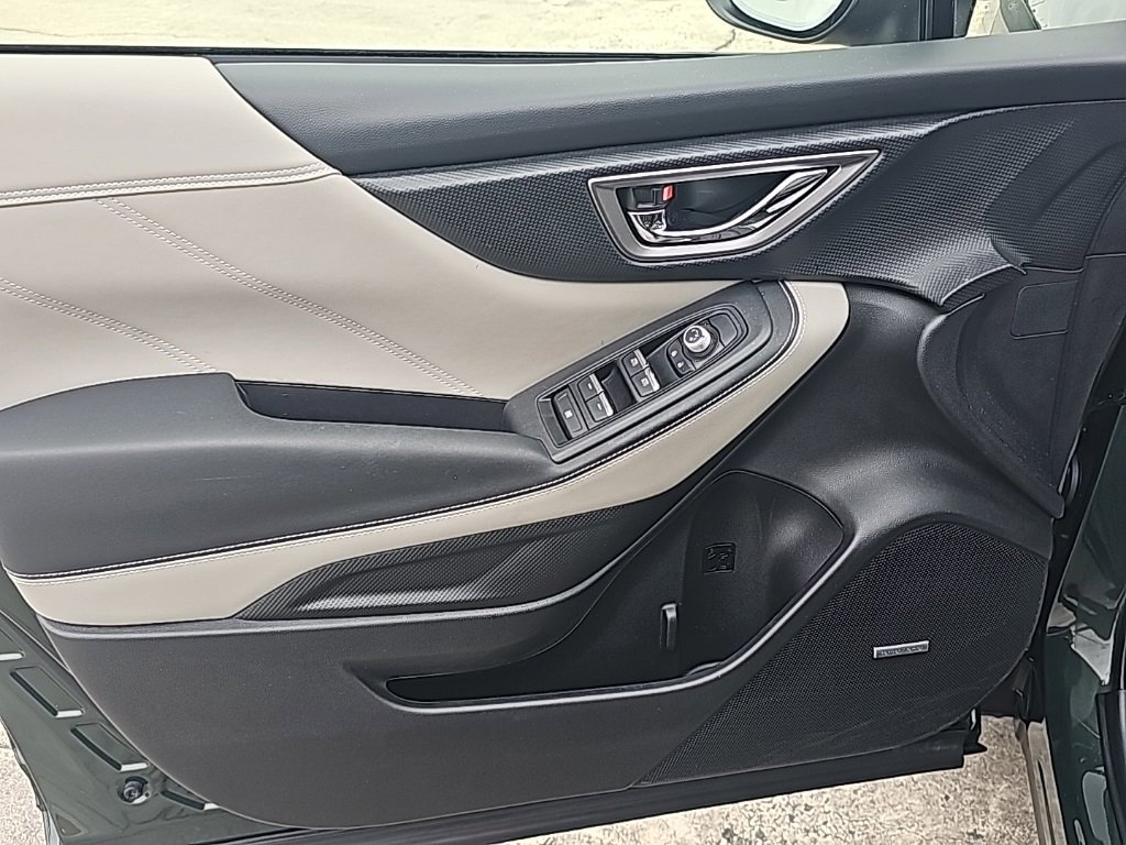 Used 2022 Subaru Forester Limited image 12