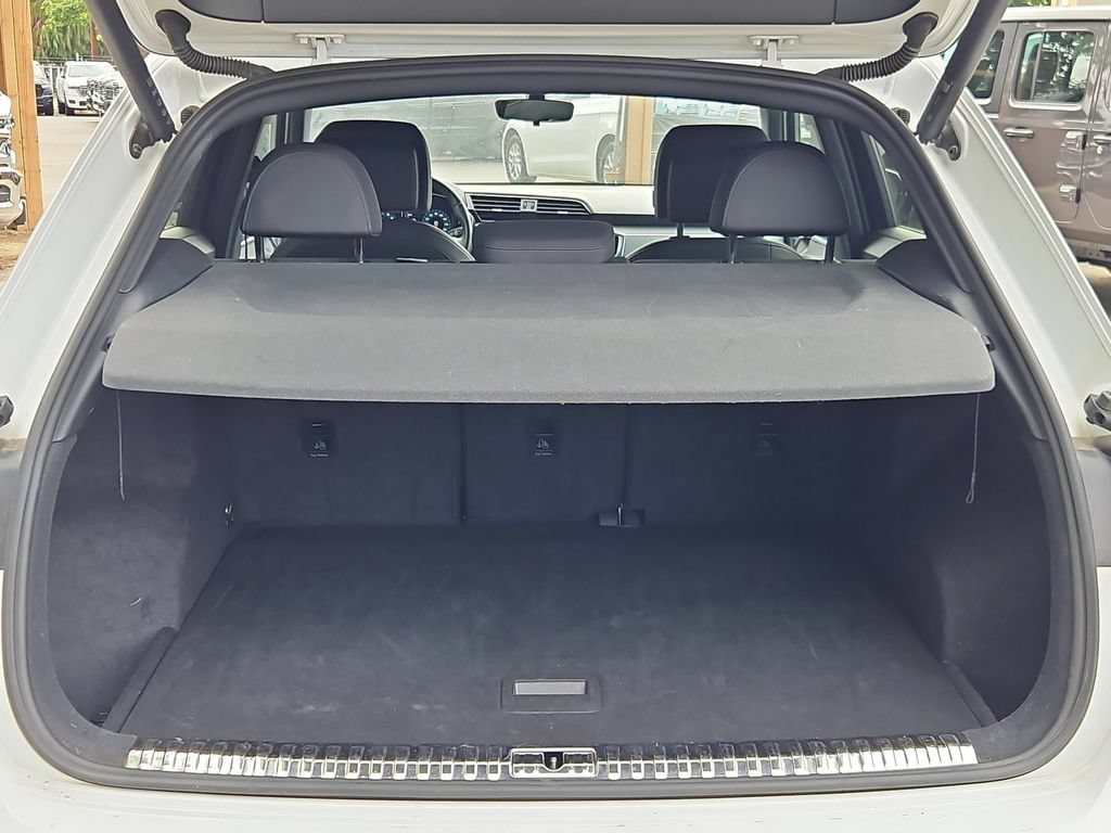 Used 2025 Audi Q3 2.0T Premium AWD/4WD image 10
