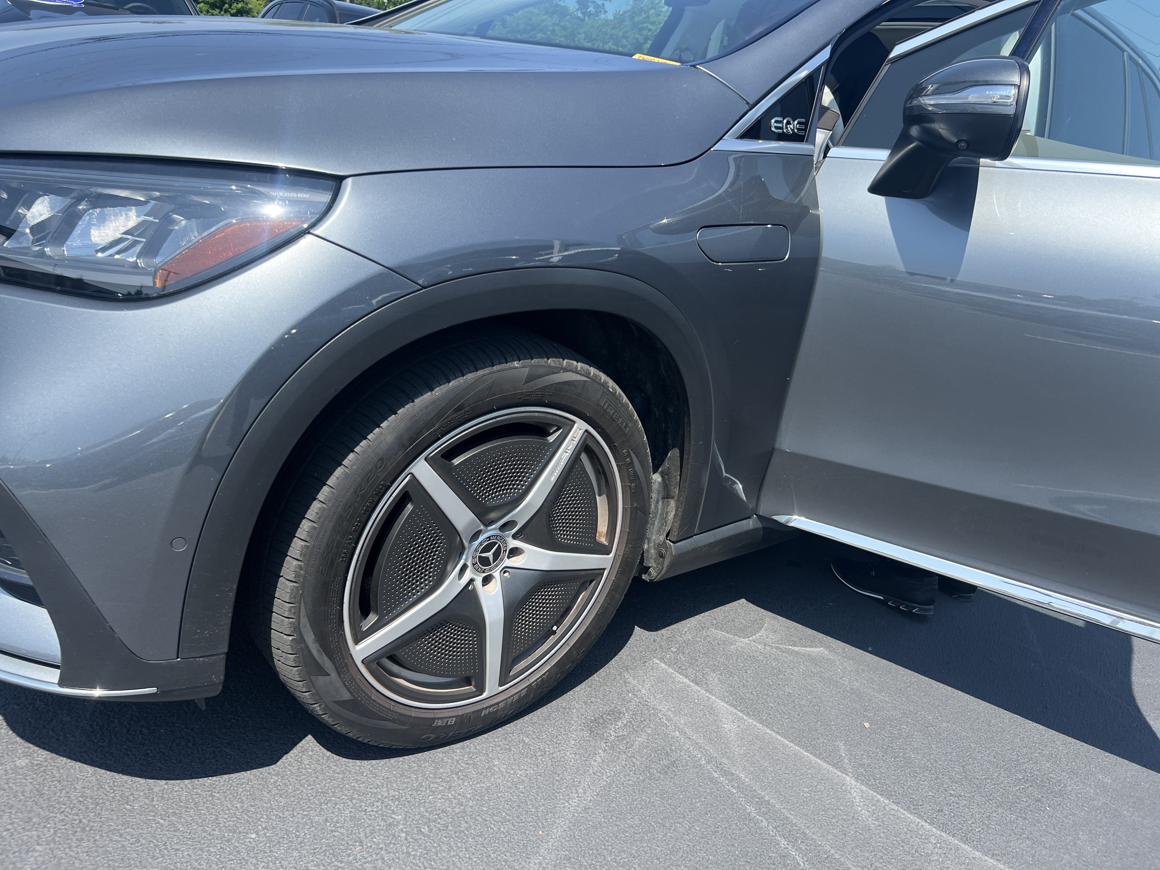 Certified 2023 Mercedes-Benz EQE 350+ SUV w/ AMG Line Exterior Package image 36