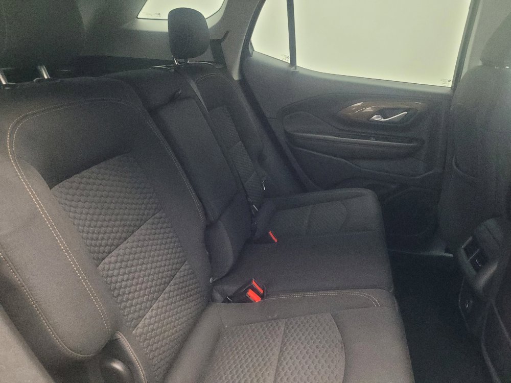 Used 2020 GMC Terrain SLE image 19