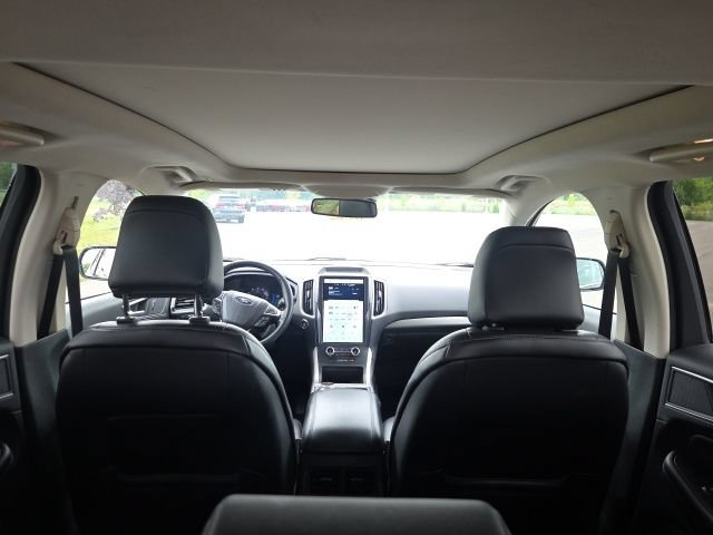 Used 2024 Ford Edge SEL w/ Convenience Package AWD/4WD image 13