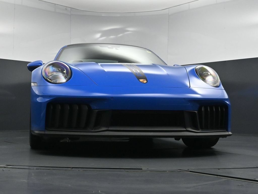 Used 2025 Porsche 911 Carrera GTS RWD image 30