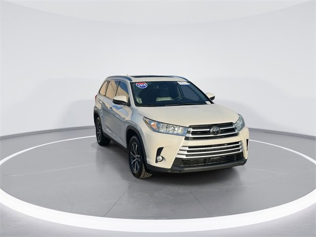 Used 2019 Toyota Highlander XLE