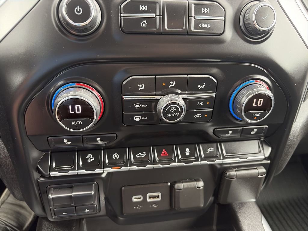 Used 2020 Chevrolet Silverado 1500 RST AWD/4WD image 24