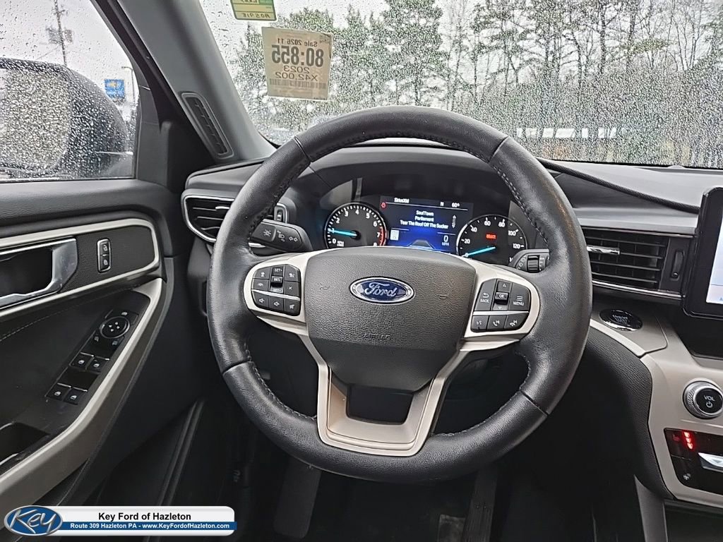 Used 2023 Ford Explorer XLT w/ Equipment Group 202A image 33