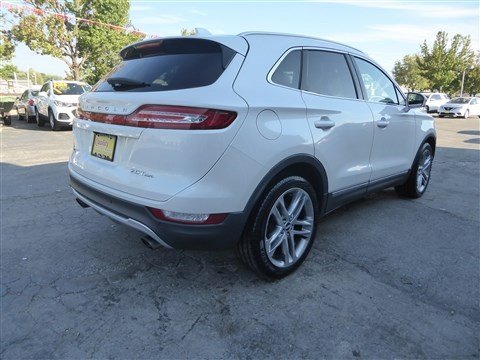 Used 2017 Lincoln MKC Reserve w/ Lincoln MKC Climate Package image 6