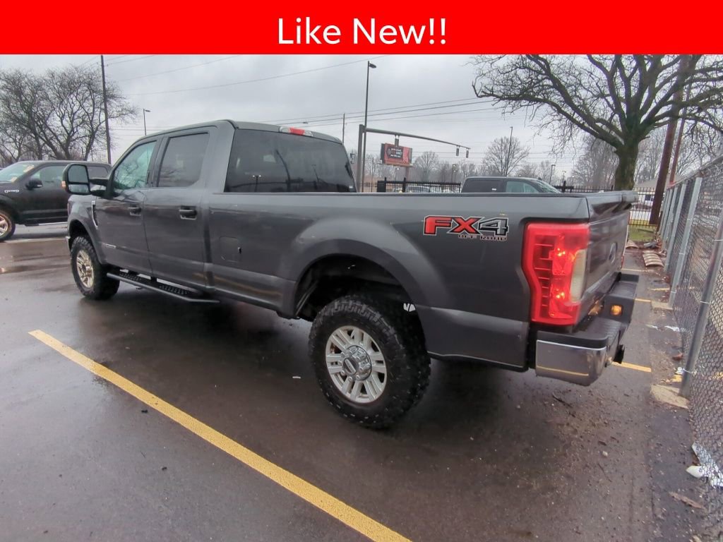 Used 2019 Ford F250 XLT w/ XLT Value Package image 4