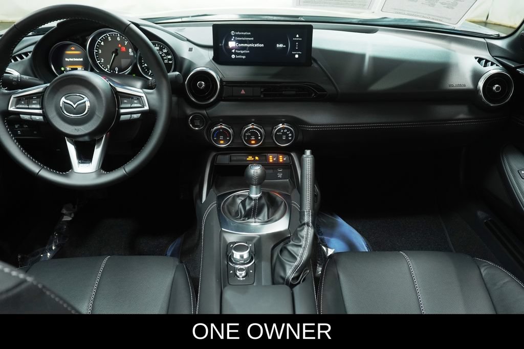 Used 2025 MAZDA MX-5 Miata Grand Touring RWD image 3