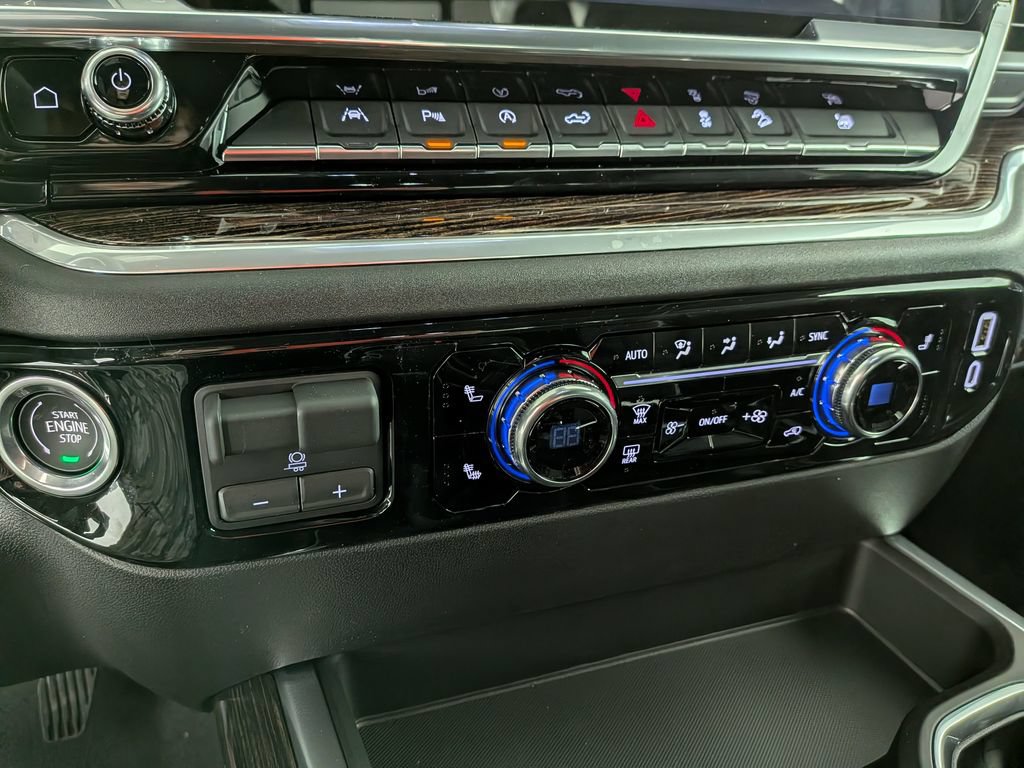 New 2026 GMC Sierra 1500 Elevation w/ Elevation Premium Package AWD/4WD image 25