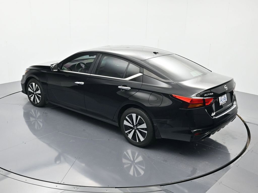Certified 2022 Nissan Altima 2.5 SV w/ SV Premium Package FWD image 33