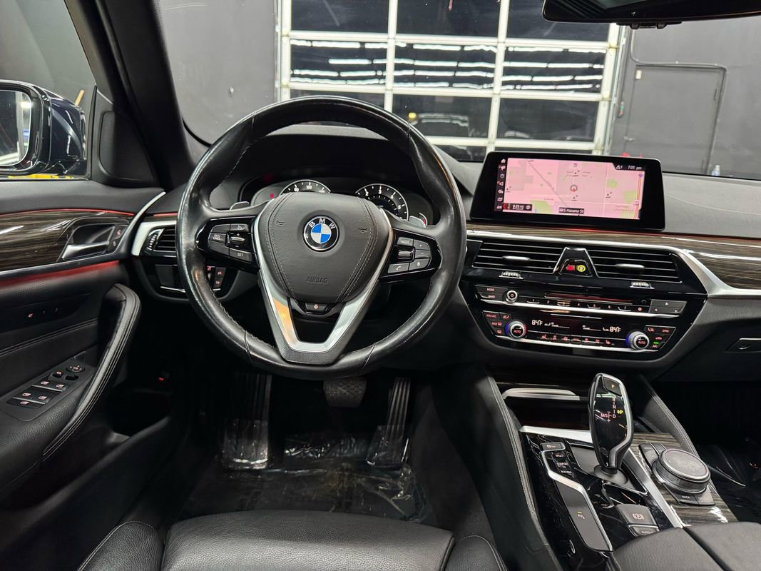 Used 2019 BMW 540i xDrive w/ Convenience Package image 38