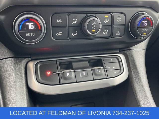 Certified 2023 GMC Acadia SLE w/ Driver Convenience Package image 17