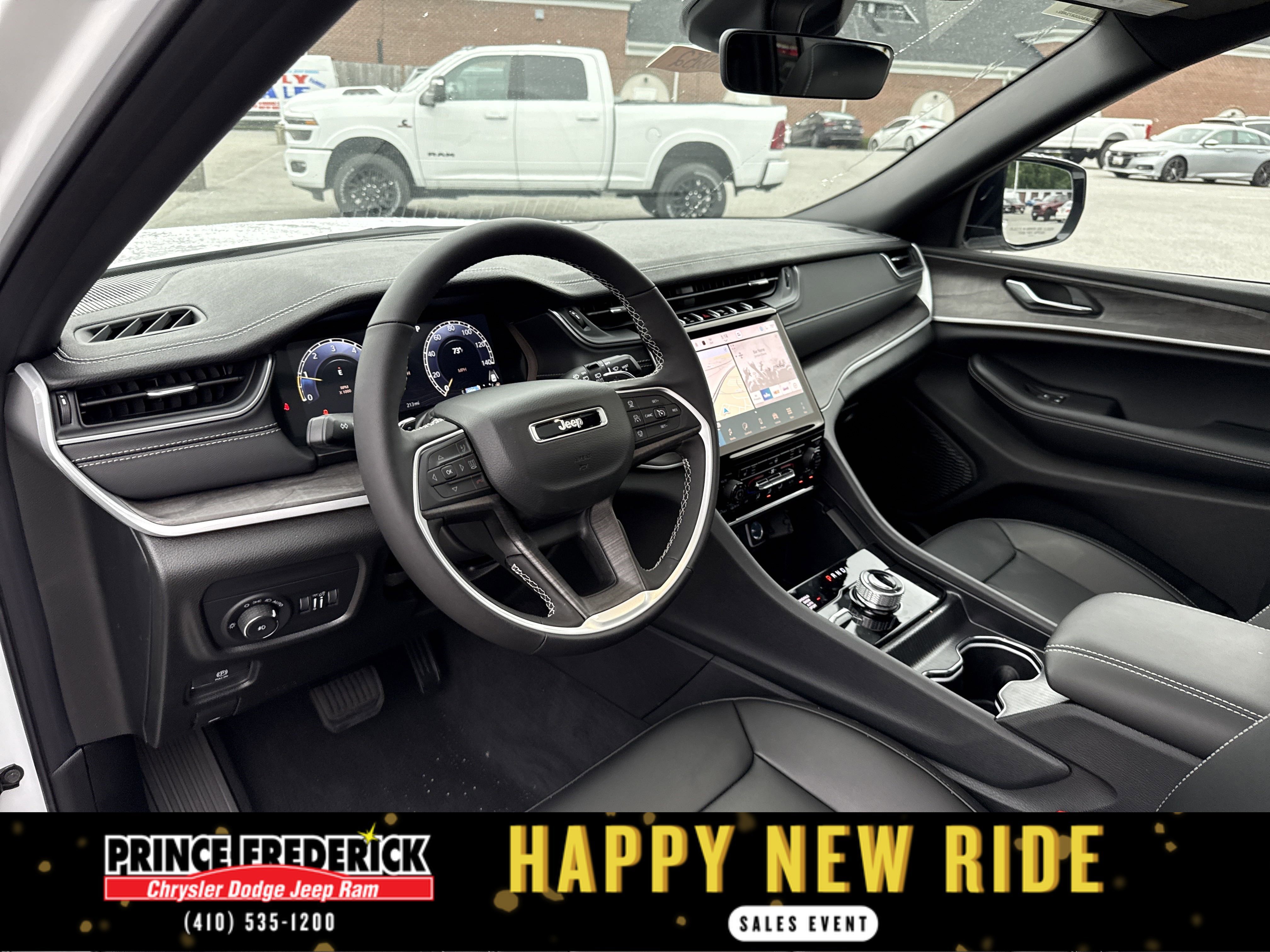 New 2025 Jeep Grand Cherokee L Limited w/ Black Appearance Package image 9