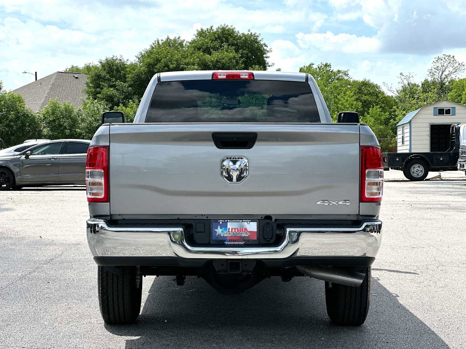 Used 2024 RAM 3500 Tradesman w/ Chrome Appearance Group image 14